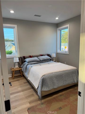355 Newland, Los Angeles, CA 90042