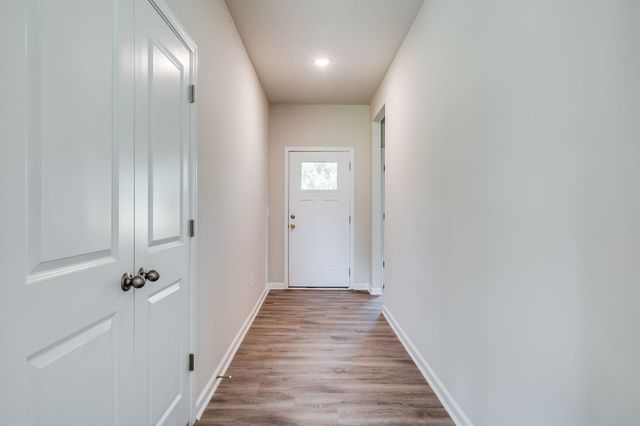 2872 S Maize Ct, Wichita, KS 67215