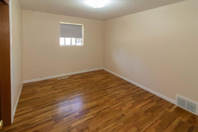 17704 N Hilltop Rd, Colbert, WA 99005