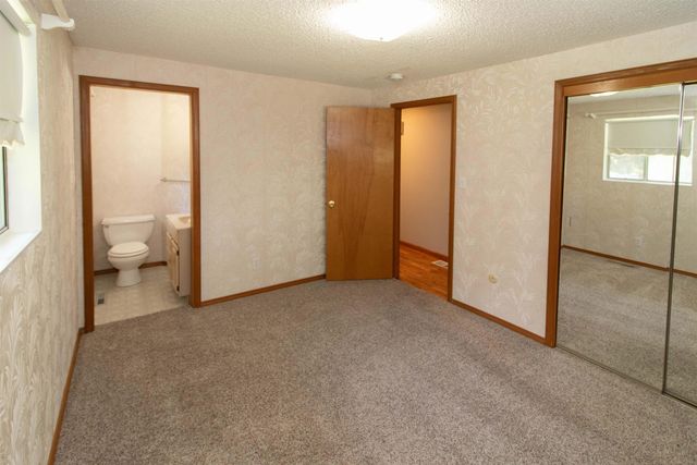 17704 N Hilltop Rd, Colbert, WA 99005