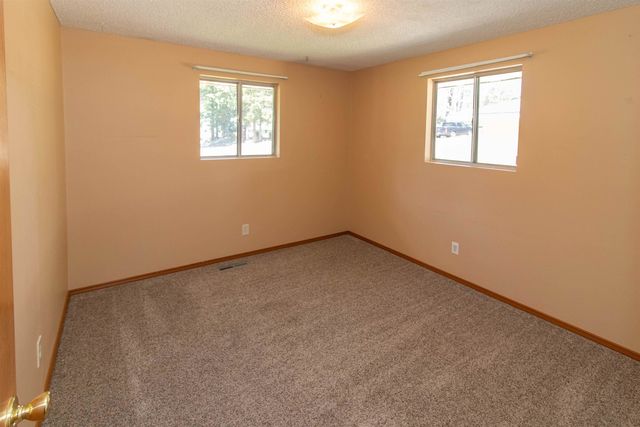 17704 N Hilltop Rd, Colbert, WA 99005