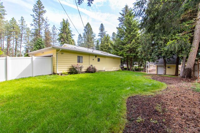 17704 N Hilltop Rd, Colbert, WA 99005
