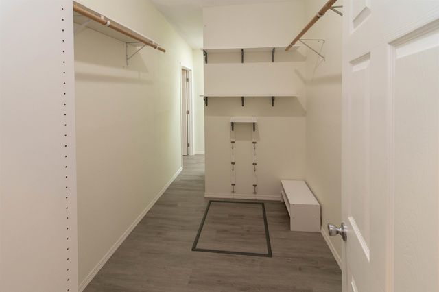 17704 N Hilltop Rd, Colbert, WA 99005