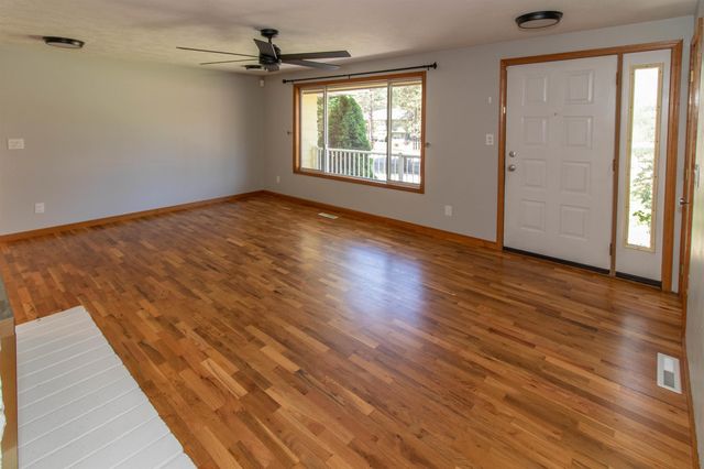 17704 N Hilltop Rd, Colbert, WA 99005