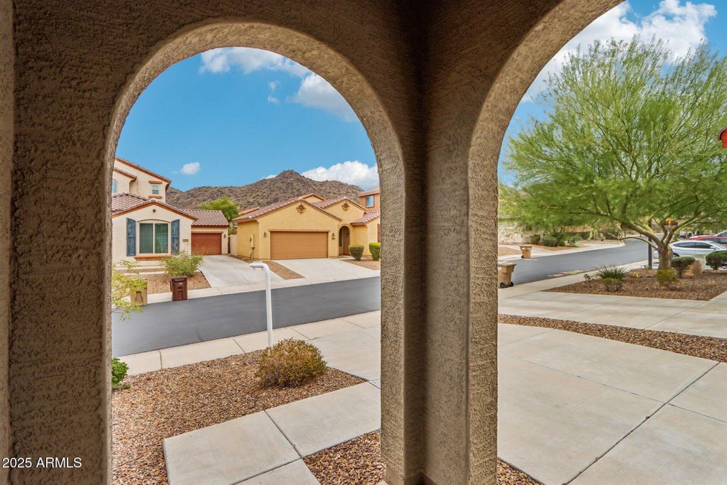 7351 W PALO BREA Lane, Peoria, AZ 85383 — photo 5