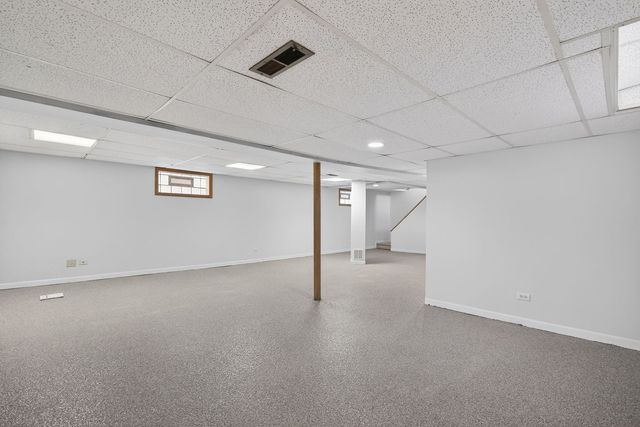 10552 S Troy Street, Chicago, IL 60655