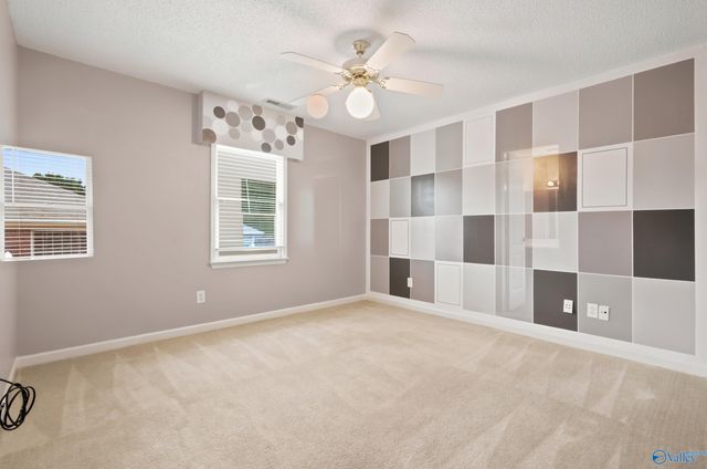 135 Castleton Drive, Harvest, AL 35749
