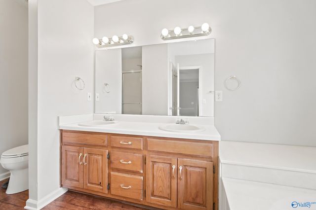 135 Castleton Drive, Harvest, AL 35749