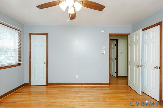 1038 N Cottonwood Rd, Chesterfield, VA 23236