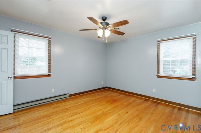 1038 N Cottonwood Rd, Chesterfield, VA 23236