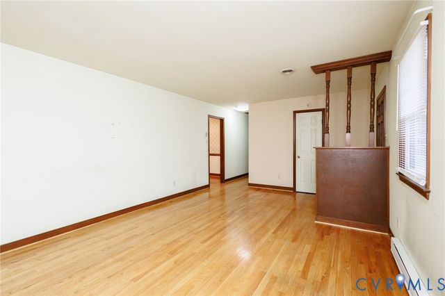 1038 N Cottonwood Rd, Chesterfield, VA 23236