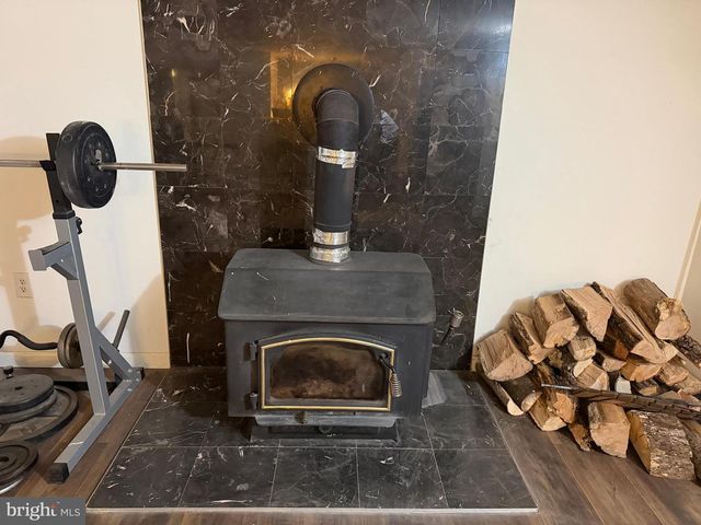 2250 ROOSEVELT BLVD, Winchester, VA 22601