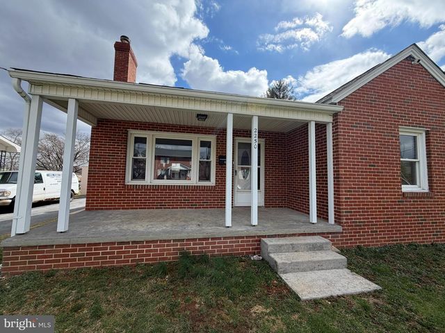 2250 ROOSEVELT BLVD, Winchester, VA 22601