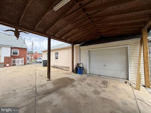 2250 ROOSEVELT BLVD, Winchester, VA 22601