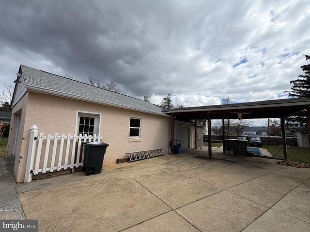 2250 ROOSEVELT BLVD, Winchester, VA 22601