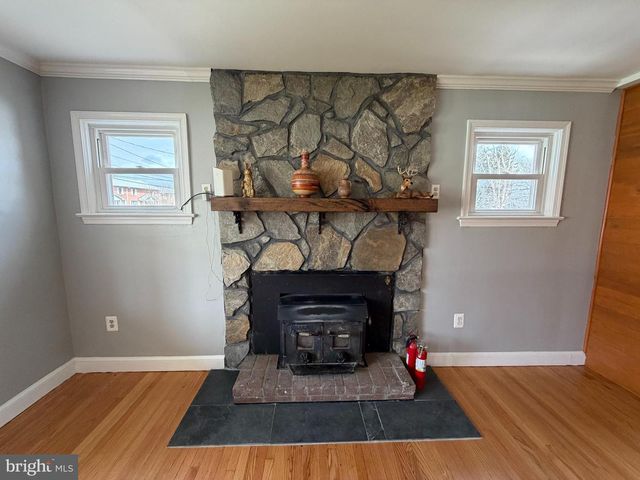 2250 ROOSEVELT BLVD, Winchester, VA 22601