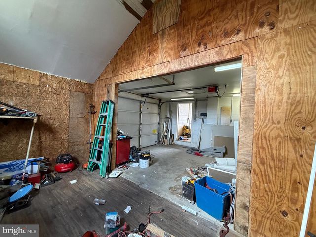 2250 ROOSEVELT BLVD, Winchester, VA 22601