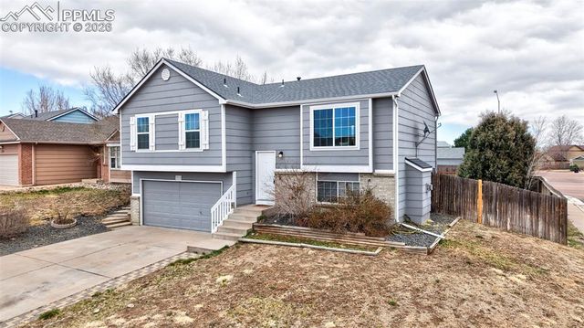 2210 Lisa Drive, Colorado Springs, CO 80915