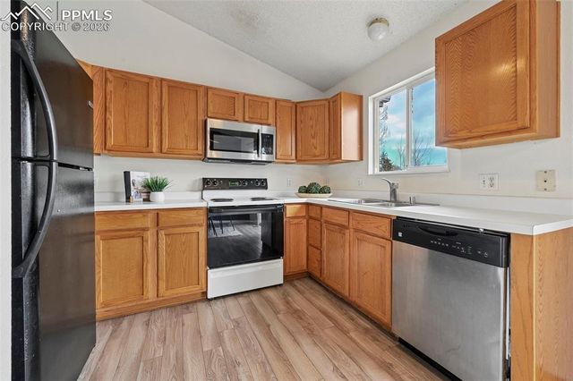 2210 Lisa Drive, Colorado Springs, CO 80915