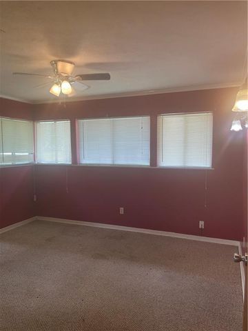 6012 ESTERWOOD Drive, Alexandria, LA 71303