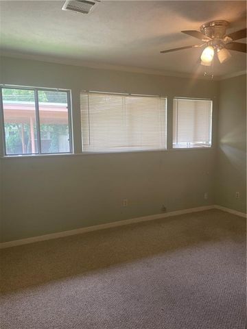 6012 ESTERWOOD Drive, Alexandria, LA 71303