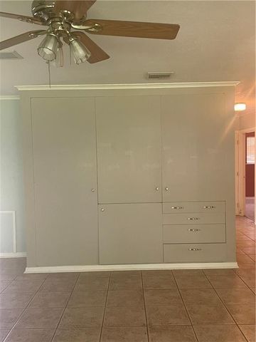 6012 ESTERWOOD Drive, Alexandria, LA 71303