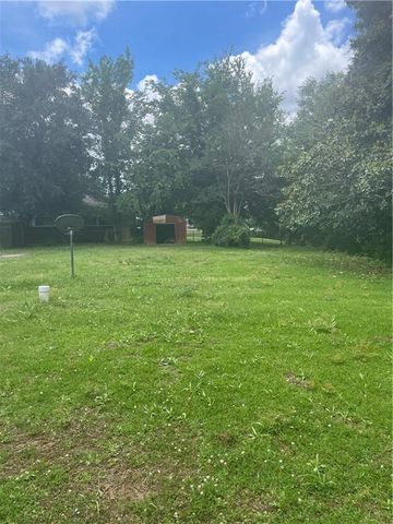 6012 ESTERWOOD Drive, Alexandria, LA 71303