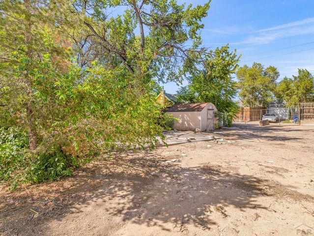 1515 W 17th St, Pueblo, CO 81003