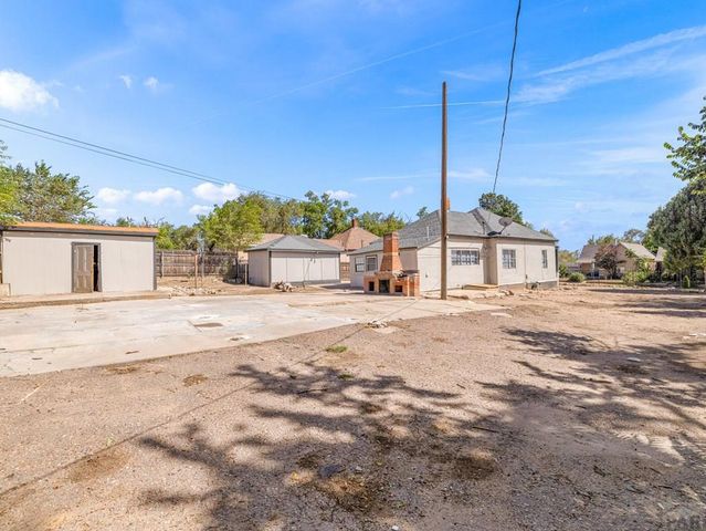 1515 W 17th St, Pueblo, CO 81003