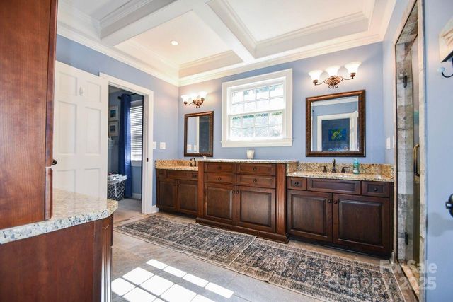 711 Yadkin Street, Albemarle, NC 28001
