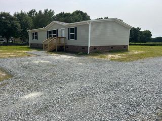 1305 Thompson Avenue, Turkey, NC 28393