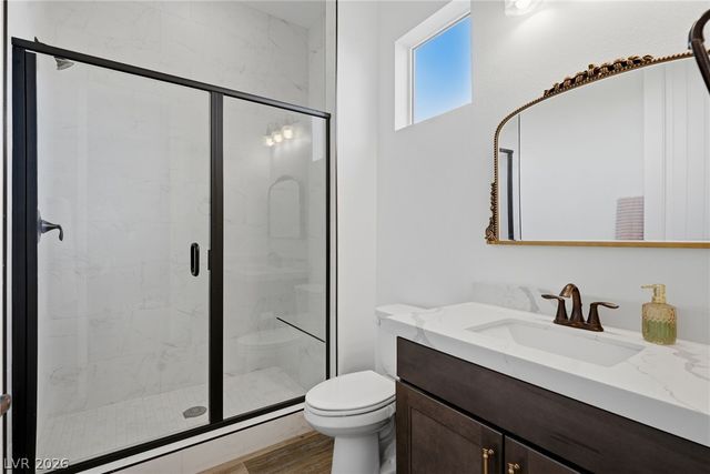 8535 Longmire Avenue, Las Vegas, NV 89143