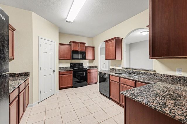 31019 E Lost Creek Boulevard, Magnolia, TX 77355