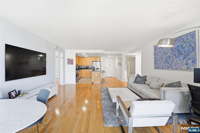 700 Grove Street 11A, Jersey City, NJ 07310