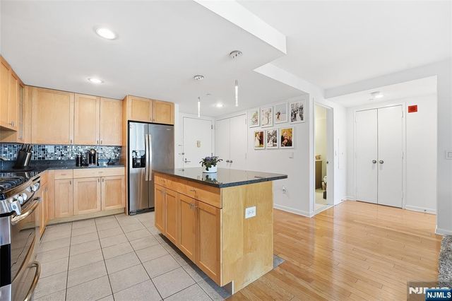 700 Grove Street 11A, Jersey City, NJ 07310
