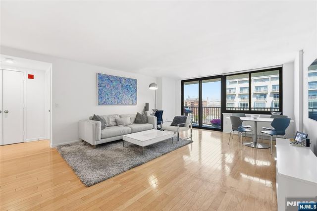 700 Grove Street 11A, Jersey City, NJ 07310