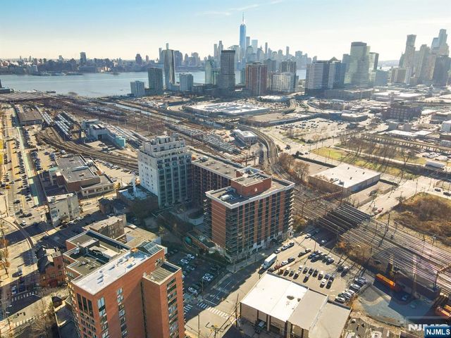 700 Grove Street 11A, Jersey City, NJ 07310