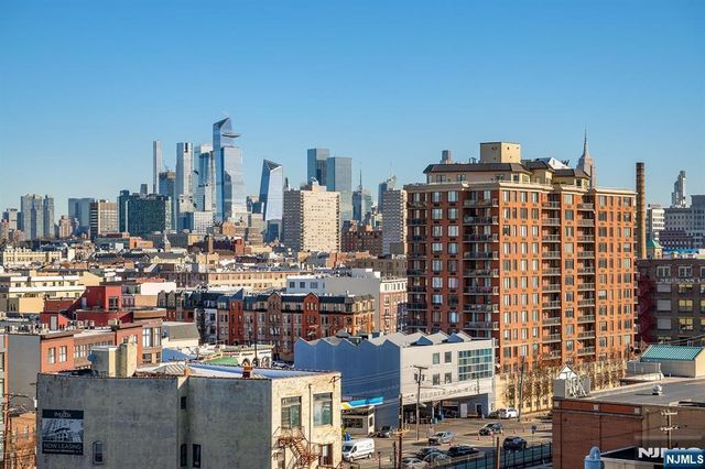 700 Grove Street 11A, Jersey City, NJ 07310