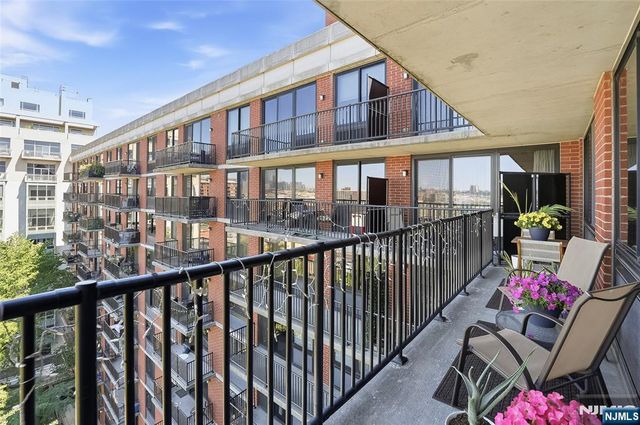 700 Grove Street 11A, Jersey City, NJ 07310