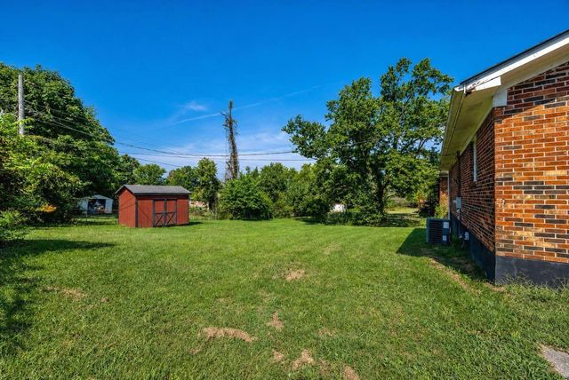 217 Brookfield Drive, Frankfort, KY 40601