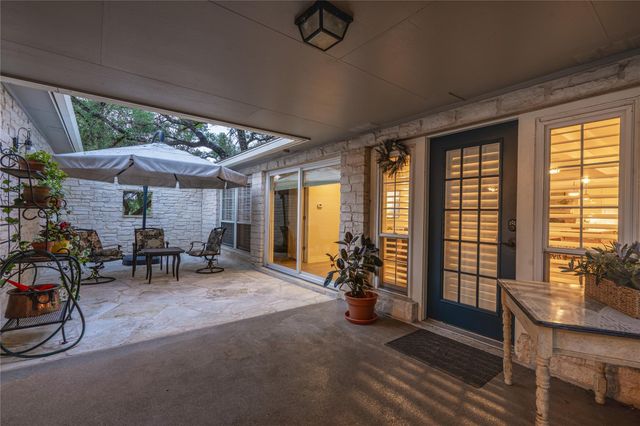 2 Laurel Hill ST, Austin, TX 78737