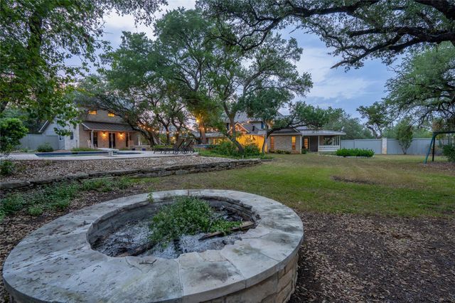 2 Laurel Hill ST, Austin, TX 78737
