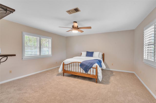 2 Laurel Hill ST, Austin, TX 78737
