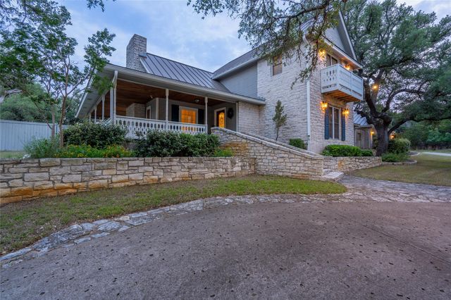 2 Laurel Hill ST, Austin, TX 78737