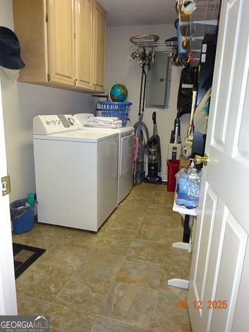 108 McCall Avenue, Reidsville, GA 30453