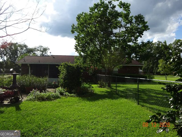 108 McCall Avenue, Reidsville, GA 30453