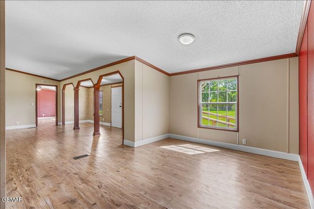 5009 New Highway 68, Madisonville, TN 37354