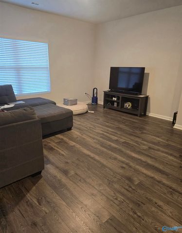 129 Canonbury Drive, New Market, AL 35761