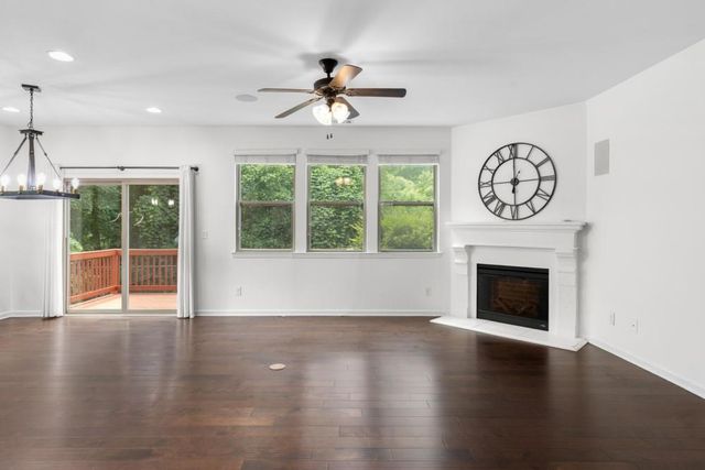 1575 Trailview Way NE, Atlanta, GA 30329