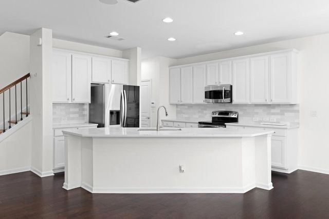 1575 Trailview Way NE, Atlanta, GA 30329